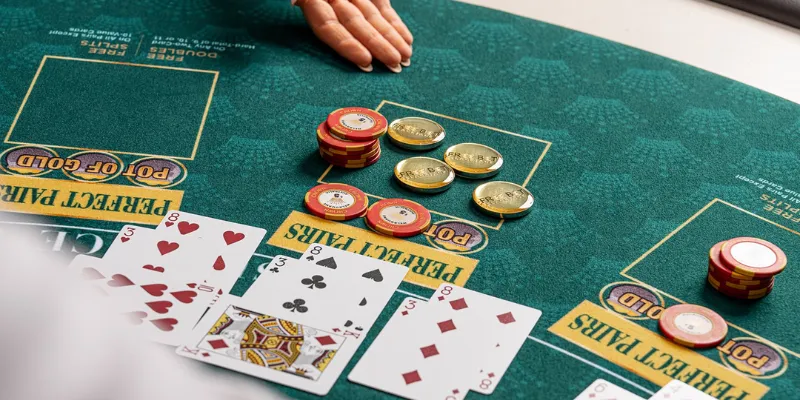 Hướng dẫn cược Blackjack cho người mới – Cách chơi và thắng lớn 4 Hướng dẫn cược Blackjack chi tiết để thắng lớn