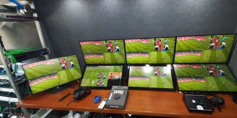 Công nghệ VAR trong bóng đá: Khái niệm và cách hoạt động 3 Khám phá guyên lý vận hành của công nghệ VAR