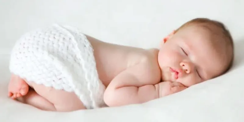 Giấc mơ thấy con nít khóc hoặc cười