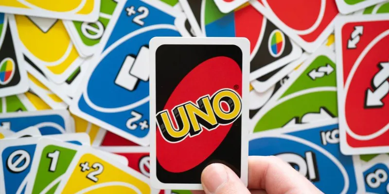 Những phiên bản và quy tắc chơi Uno hấp dẫn