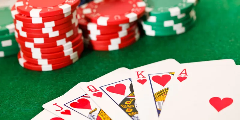 Các bước chơi Poker chi tiết 