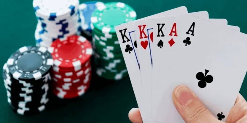 Hướng dẫn chơi bài cào dễ hiểu và mẹo thắng nhanh cho tân thủ 2 Nắm rõ luật chơi bài Cào tại New88