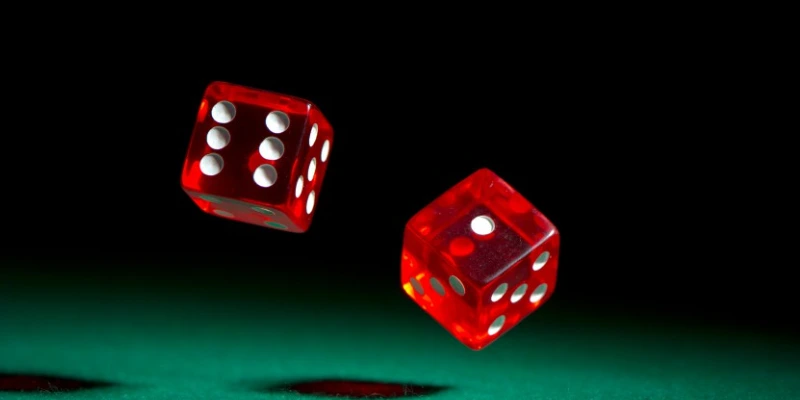 Hiểu xác suất từng cửa để đoán đúng