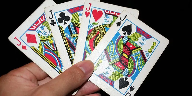 Chiến thuật chơi bài Tấn – Mẹo đánh nhanh, thắng chắc chắn 3 Luật cơ bản của trò chơi bài Tấn gồm những gì?